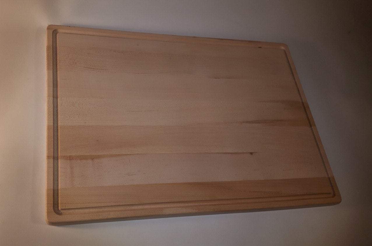 Large Carving Board,in maple with juice groove